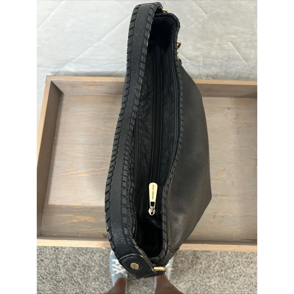 Michael Kors preowned very